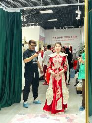 -NaNa婚纱礼服馆