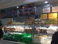 面包甜点陈列柜-闻酥园(青羊区人民中路店)