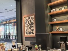 -星巴克(杭州湖滨银泰E区店)