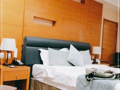 -海创大连科技交流中心(海事大学地铁站店)