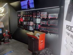 -ROG玩家国度(美罗城店)
