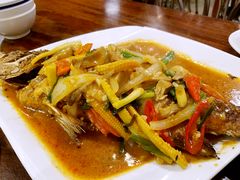-Dang restaurant (patong phuket)