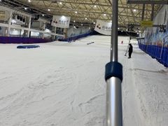 -乔波室内滑雪场