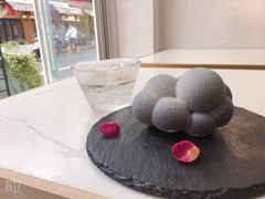 小鸡蹲蘑菇-茶是一枝花泡茶店
