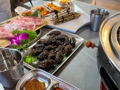 -围炉肉舍•炭烤活鳗•丹东海鲜烤肉(步行街店)