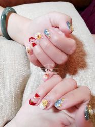 -睫乐园•睫公馆•美睫美甲沙龙