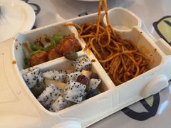 -汽车博物馆主题餐厅
