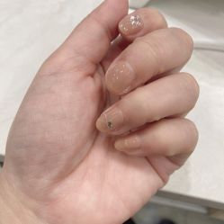 -苏彩·皮肤管理美甲美睫