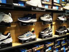 -斯凯奇(八达岭奥特莱斯店)