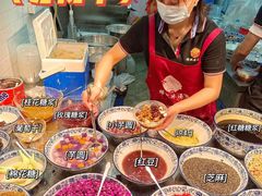 -八一路好吃街(雨田商务大厦店)