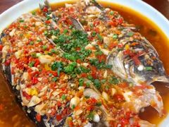 -坛宗剁椒鱼头(河西王府井店)