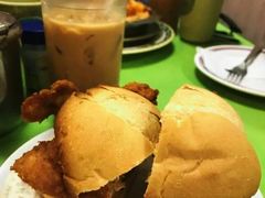 猪扒包-胜利茶餐室