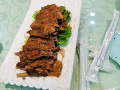 大汉羊排-六和聚传统烤鸭.天津菜(和平店)