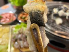 -围炉肉舍•炭烤活鳗•丹东海鲜烤肉(步行街店)