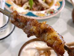 烤羊肉串-巴依老爷新疆美食(马驹桥店)