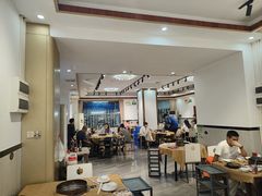 -濠轩阁特色生蚝火锅总店