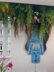 -V7 HAIR SALON