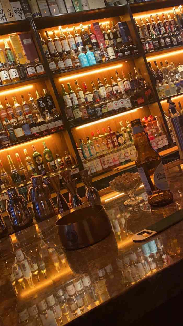 壹酒派对酒吧宽厚里店