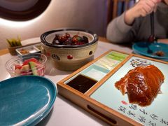 -荷塘秋月·本帮江浙菜(国权路店)