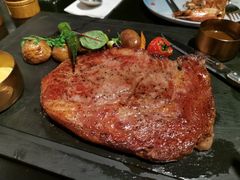 碳烤澳州M5肉眼牛排-C&R西班牙餐厅