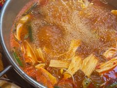 -快活林酸汤鱼鲜品火锅店(甲秀楼店)