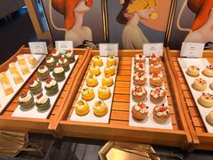 -圣丰索菲特·2 On 988 Café 自助餐厅