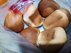 -白玉兰食品甜凤店(合生汇店)