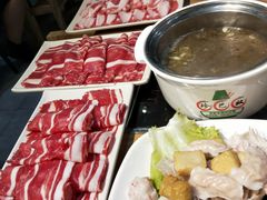 -珍巴奴毛肚牛肉小火锅(四惠店)