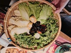 蔬菜拼盘-尚尚仙·酸汤猪手·猪肚鸡火锅(华联万柳购物中心店)
