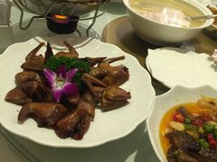 -武汉新华大饭店