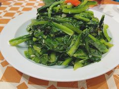 蒜蓉油麦菜-如亿蒙餐
