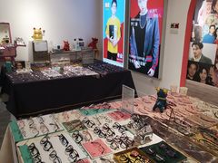-肆兮眼镜·蔡司·徕卡战略合作店(大坪店)