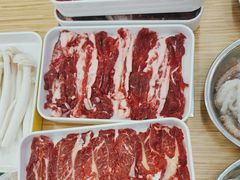 -杨老板·海鲜集市火锅·鲜切牛肉(中防万宝店)