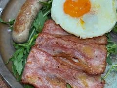 煎有机兰皇蛋-O'mills Sourdough Bakery&Bistro(永嘉路店)