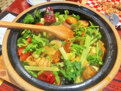 -沙胆彪炭炉牛杂煲(上海日月光广场店)