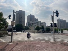 -壹捷汽车服务徐汇店(上海旗舰店·徐汇店)