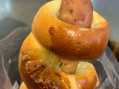 德式烤肠芝士面包-面包新语(国瑞店)