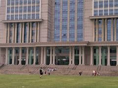 -复旦大学光华楼
