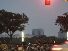 -龙美术馆西岸馆-停车场