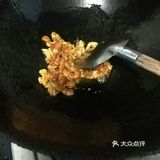 炒精肉，也能叫极简版的小炒肉吧