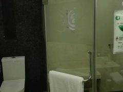 -成都瑞城名人酒店