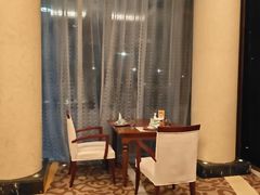 -粤尚腾香居中餐厅(首都机场希尔顿店)