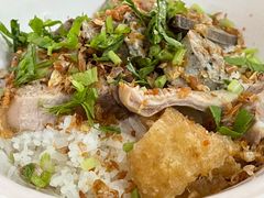 -瓦洛洛传统市场