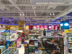 -玩具反斗城(王府井购物中心店)