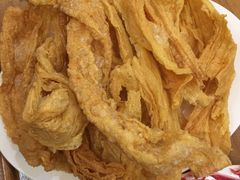 炸腐竹-胡须佬鸡煲四季火锅店(石厦西村直营店)