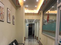 -美联众合动物医院·内科·皮肤科·外科(古城分院)