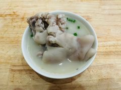 -雷祖芳老妈蹄花店