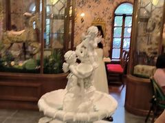-秘密旅行Bonjour(黑金冠 江南西店)