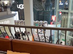 -必胜客(砂之船中东奥莱店)
