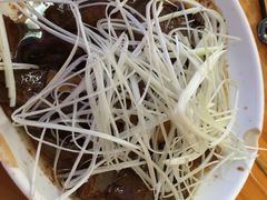 酱爆牛舌-曾牛肉